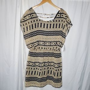 ♡♡ City Triangles Geometric Print Short Dress Size XL NWT Tan and Black